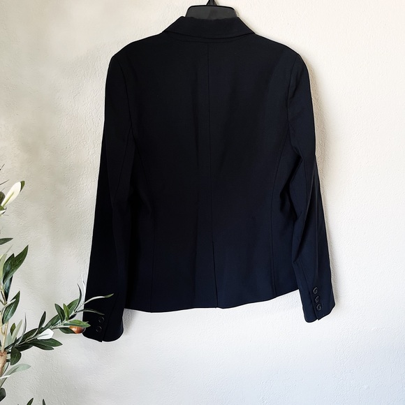 Theory Three Button Blazer Front Pockets Women’s Size 6 - Picture 4 of 9